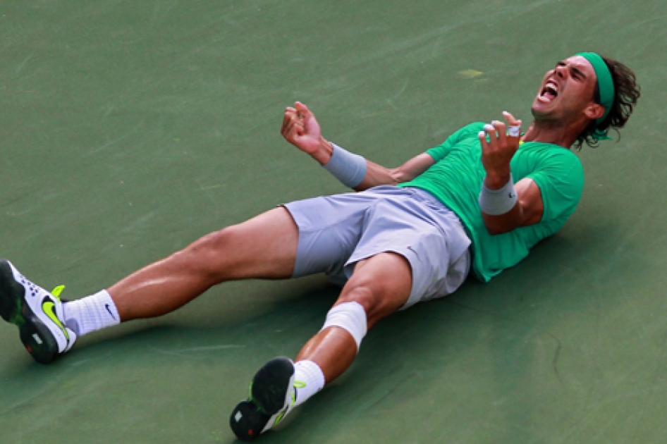 Nadal remonta ante Del Potro y hace historia en Indian Wells