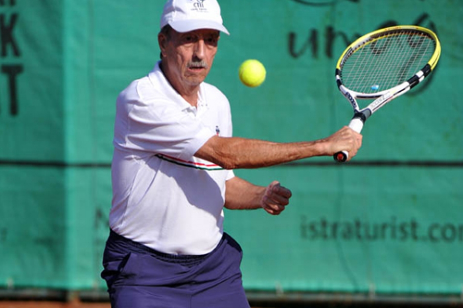 Victorias de Jorge Camiña y Jaime Furió en el internacional de veteranos de Menton en Francia Victorias de Jorge Camiña y Jaime Furió en el internacional de veteranos de Menton en Francia