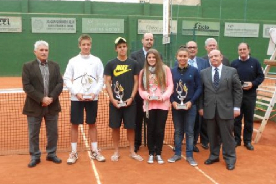 Eduard Gell y Jlia Payola se llevan la 25 edicin del torneo sub15 Asamblea Regional de Murcia 