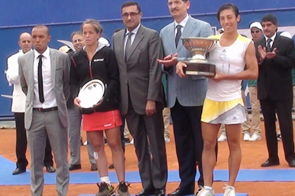 Lourdes Domnguez se ve superada por la italiana Francesca Schiavone en la final de Marrakech