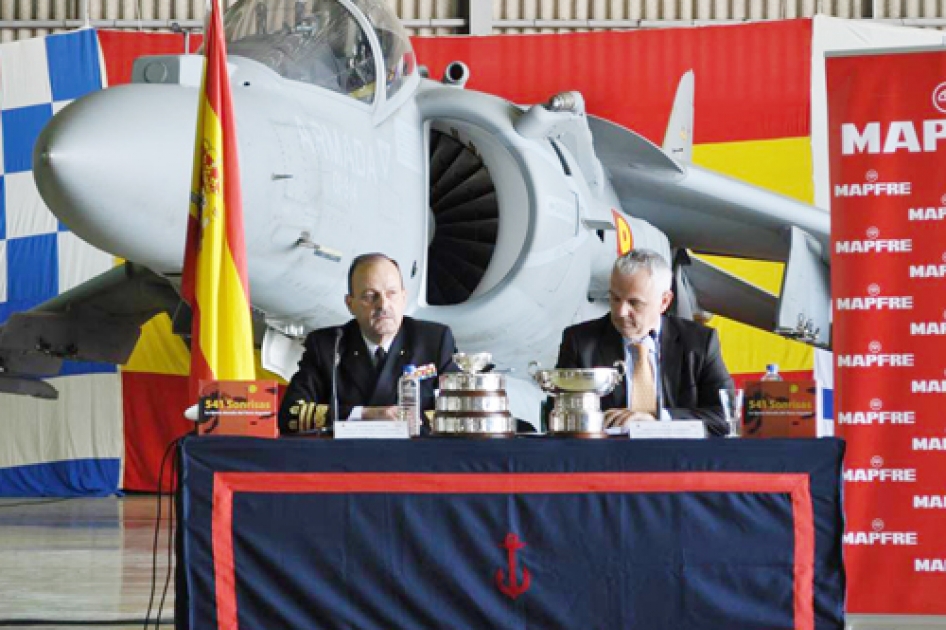 La Armada acoge la presentación del libro La Armada acoge la presentación del libro