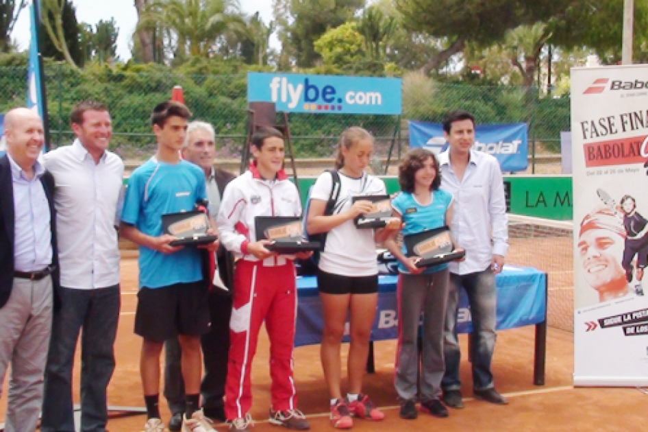 Lucas Franco y Paula Arias se llevan el nacional infantil Babolat Cup 