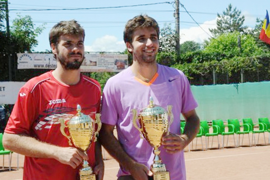 Triunfos de Jordi Samper en Rumana ante Gerard Granollers y de Carlos Gmez en Grecia