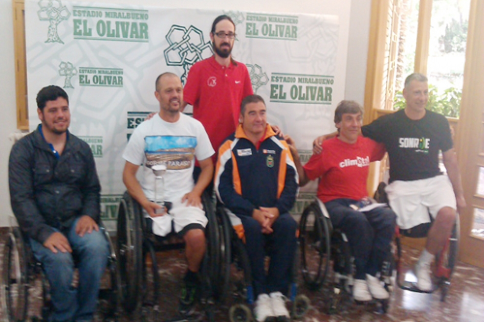 Martn Varela supera a Juanjo Rodrguez en la final del torneo de tenis en silla de El Olivar