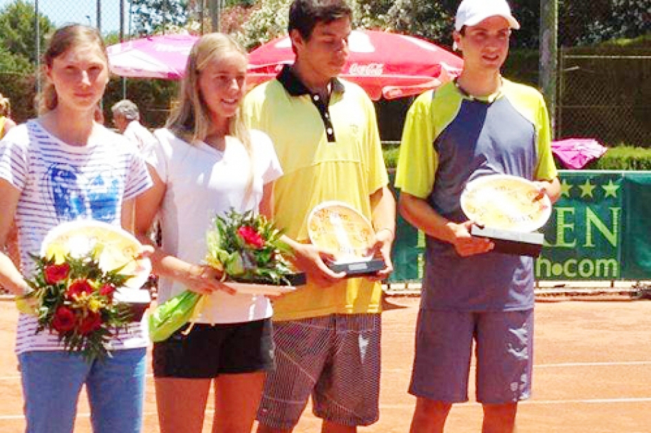 Pedro Martnez Portero y Cristina Bucsa se proclaman Campeones de Espaa Cadetes