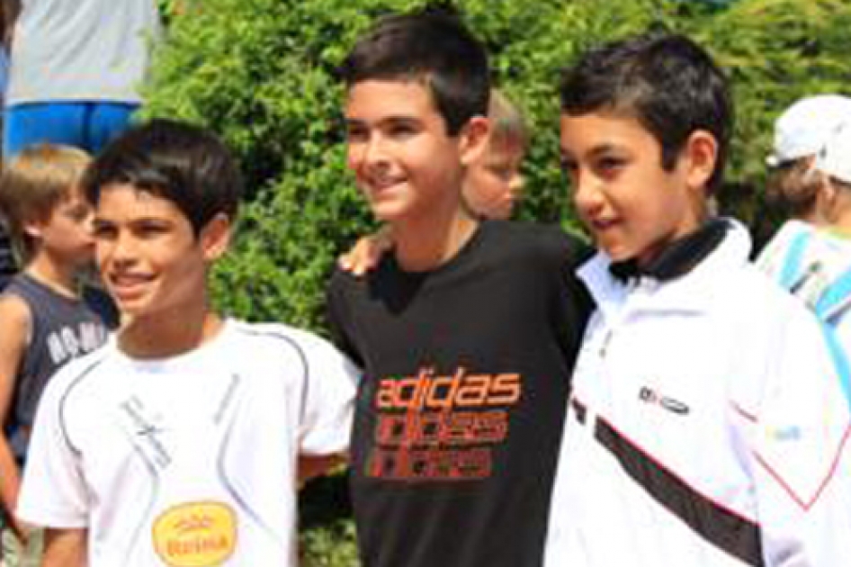 Alejandro Turriziani supera a Carlos Alcaraz en la primera final española de la Smrikva Bowl benjamín Alejandro Turriziani supera a Carlos Alcaraz en la primera final española de la Smrikva Bowl benjamín
