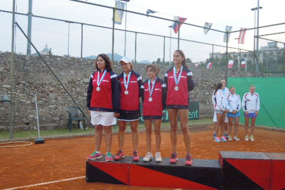 La seleccin infantil femenina busca su primer ttulo mundial en Prostejov