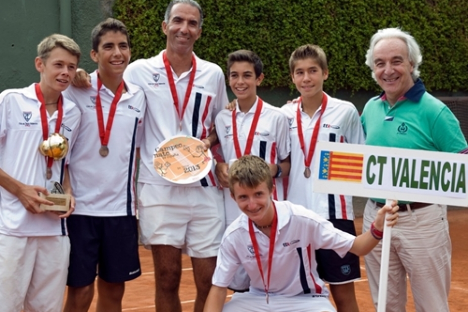 CT Valencia y CT vila se proclaman Campeones de Espaa Infantiles en el Joan Compta