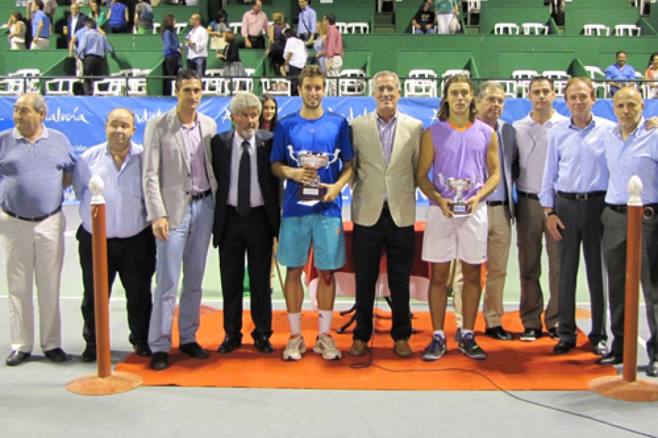 Andrs Artuedo supera a David Prez Sanz en la final del Futures de Pozoblanco