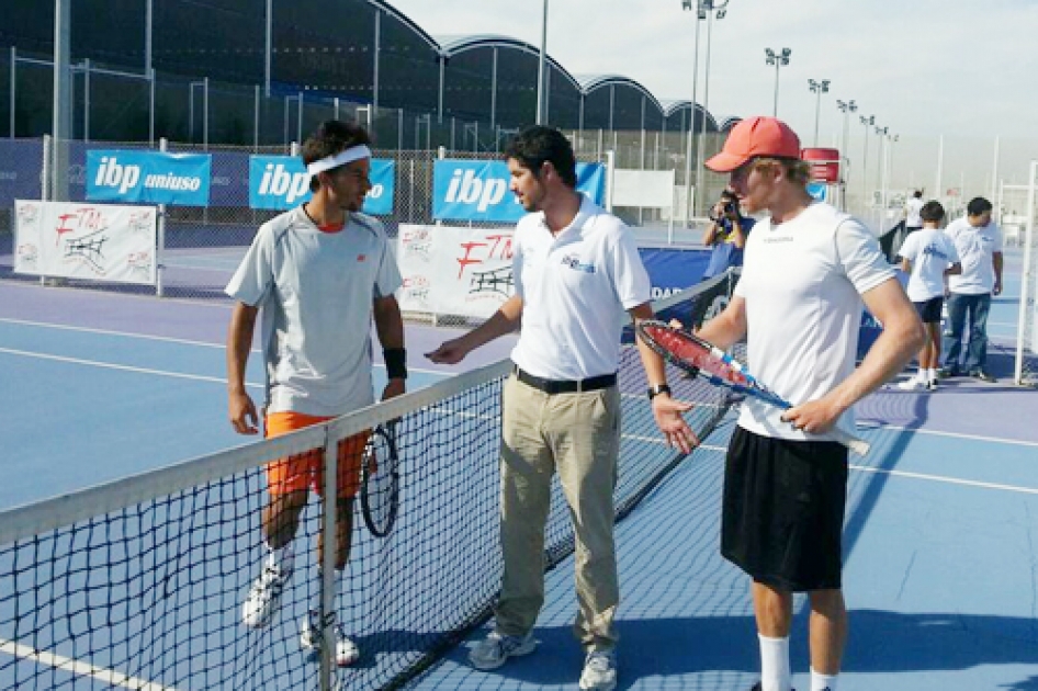 Ivn Arenas supera a Jaime Pulgar en la final del Futures de la Ciudad de la Raqueta