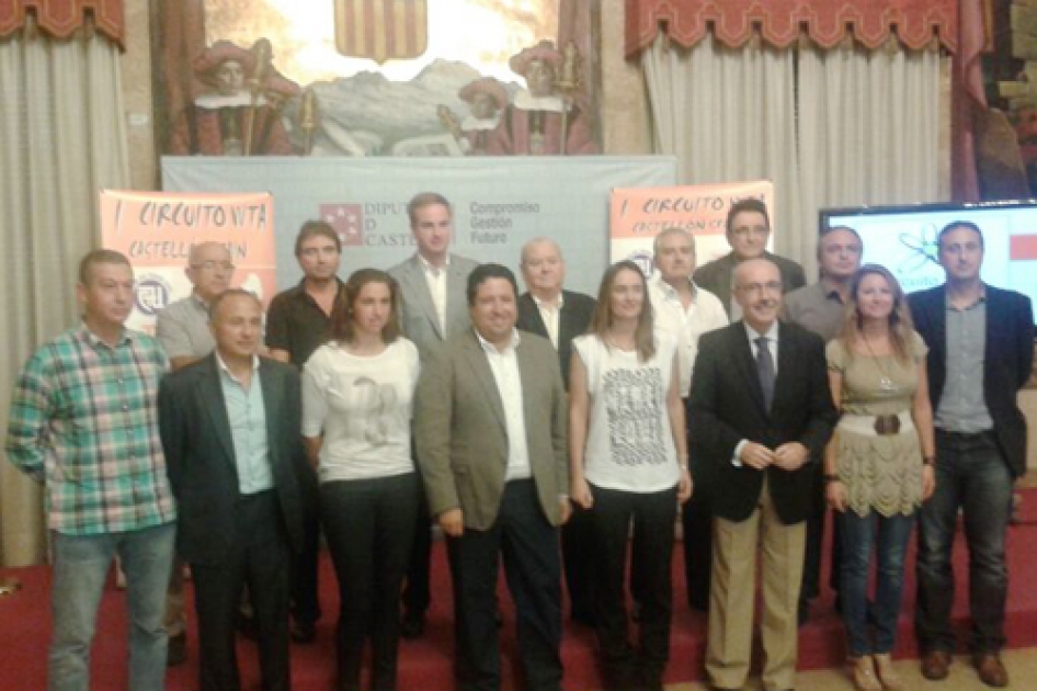 Castellón acogerá 7 internacionales femeninos en el nuevo circuito WTA Costa del Azahar Castellón acogerá 7 internacionales femeninos en el nuevo circuito WTA Costa del Azahar
