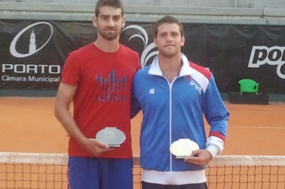 Primera final profesional del gaditano Ricardo Ojeda en Oporto