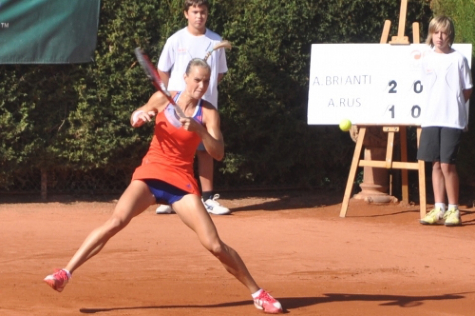 La holandesa Arantxa Rus encadena victoria en Sant Cugat