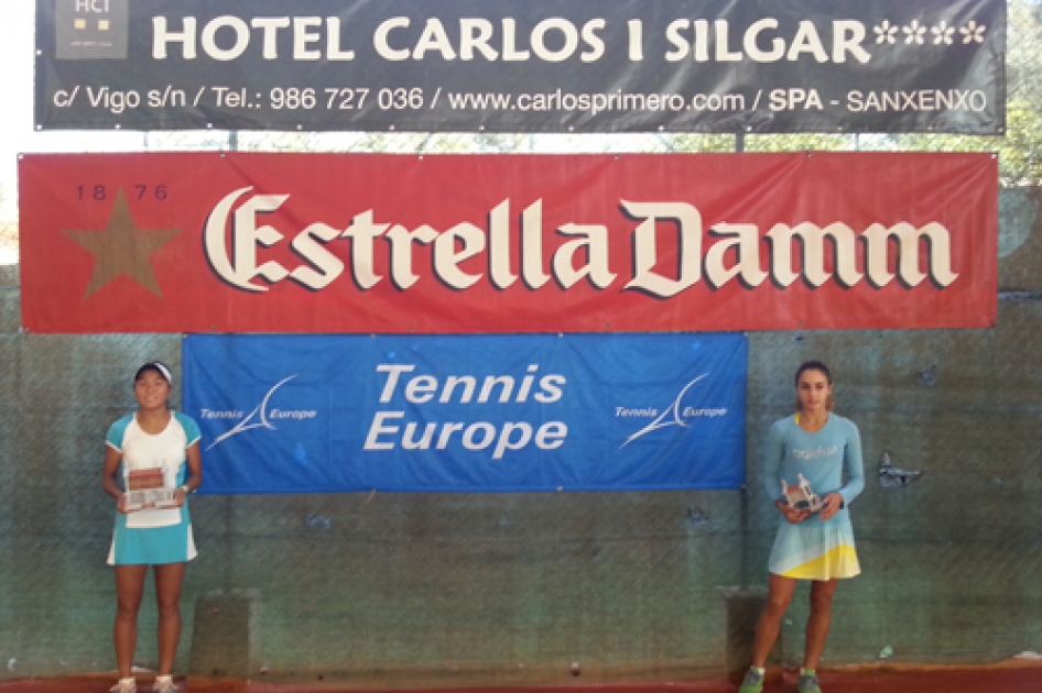 Victoria de Marta H. González y final de Javier Amantegui en el internacional cadete de Sanxenxo Victoria de Marta H. González y final de Javier Amantegui en el internacional cadete de Sanxenxo
