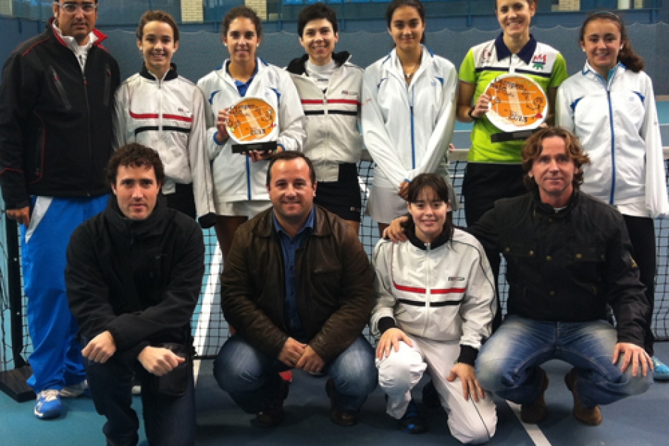 La AD San Juan se proclama Campeón de España Femenino “C” tras vencer al CT Olivares