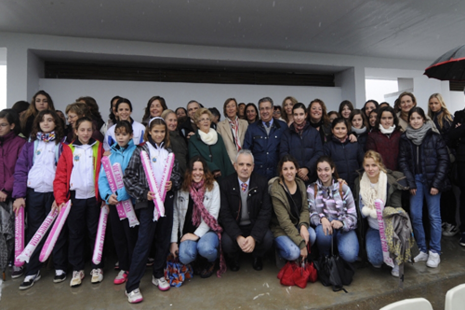 Homenaje de la RFET al deporte femenino en la Copa Federacin de Sevilla