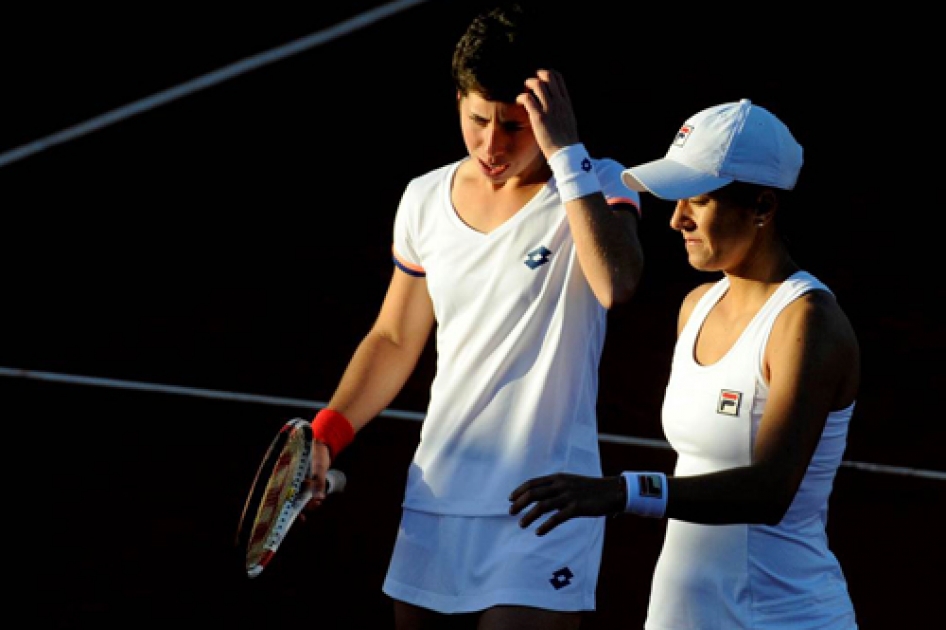Espaa cede en el punto decisivo de dobles ante la Rep. Checa y jugar la permanencia en la Fed Cup