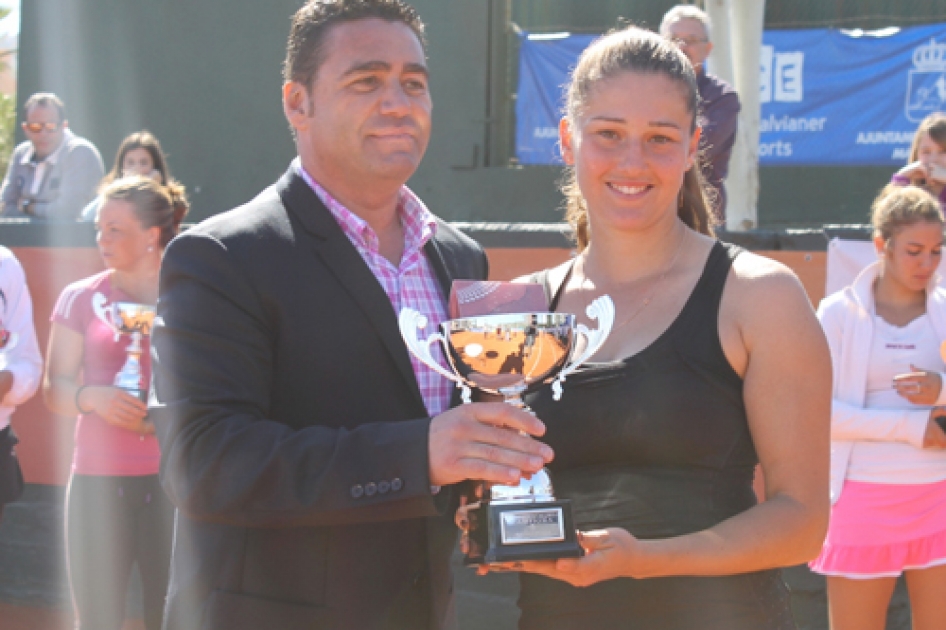 La rusa Ekaterina Lopes sorprende a las favoritas en el primer internacional de Mallorca La rusa Ekaterina Lopes sorprende a las favoritas en el primer internacional de Mallorca