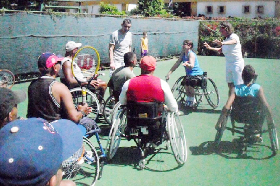 La RFET y la ITF promocionan el tenis en silla de ruedas en Cuba La RFET y la ITF promocionan el tenis en silla de ruedas en Cuba
