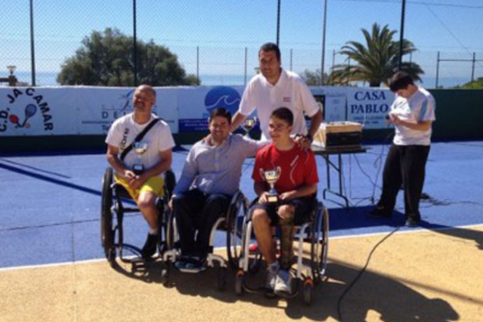 Martín De la Puente gana el primer abierto nacional de tenis en silla del año en Marbella