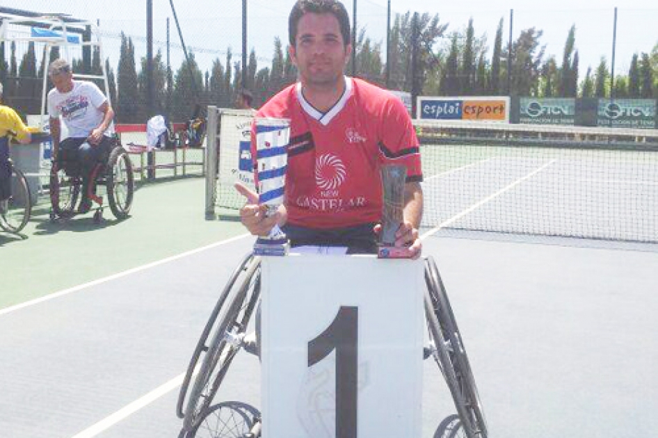 Kike Siscar logra en Valencia su primer abierto nacional de tenis en silla