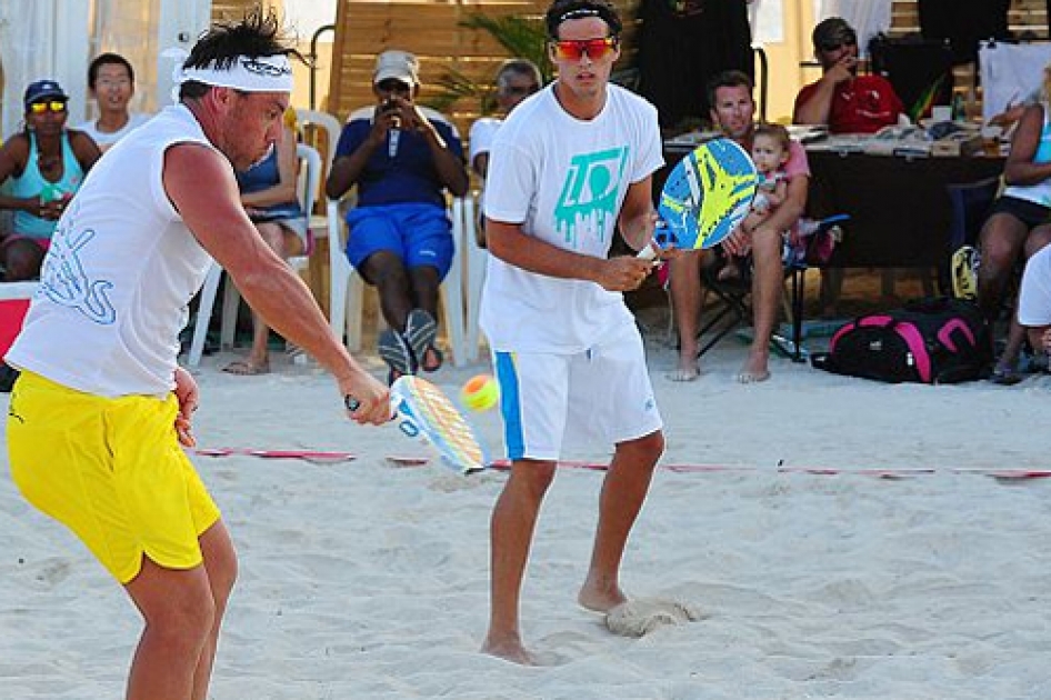 Triunfos de Antomi Ramos, Vctor Martnez y Gerard Rodrguez en el circuito mundial de tenis playa