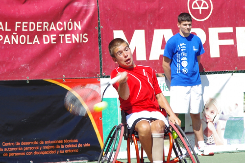 Martn De la Puente se proclama Campen de Espaa de Tenis en Silla ante Roberto Chamizo