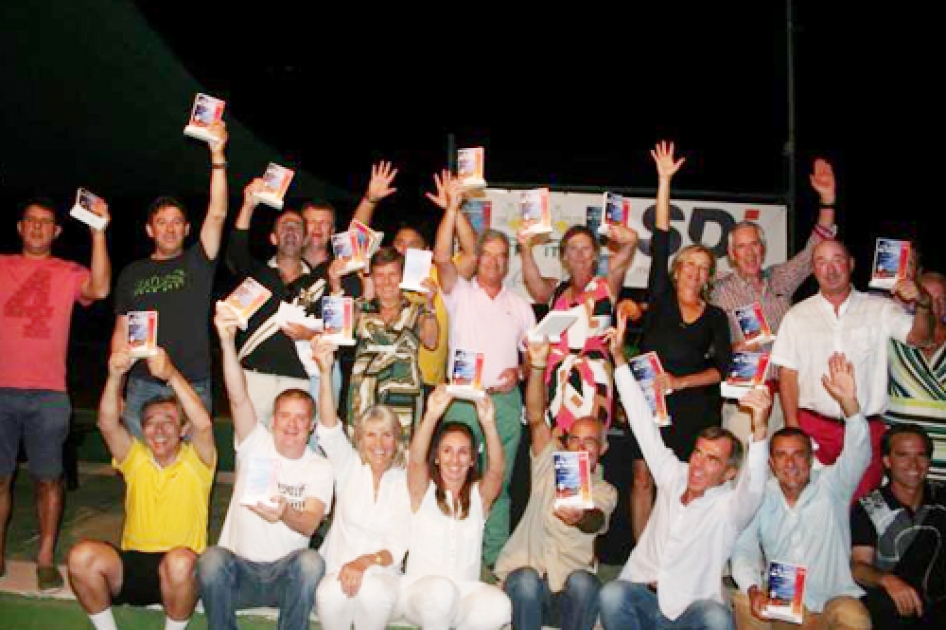 Triunfos de Víctor Salazar , Ángel Calvo y Carmen Lang en el internacional de veteranos de Estepona Triunfos de Víctor Salazar , Ángel Calvo y Carmen Lang en el internacional de veteranos de Estepona