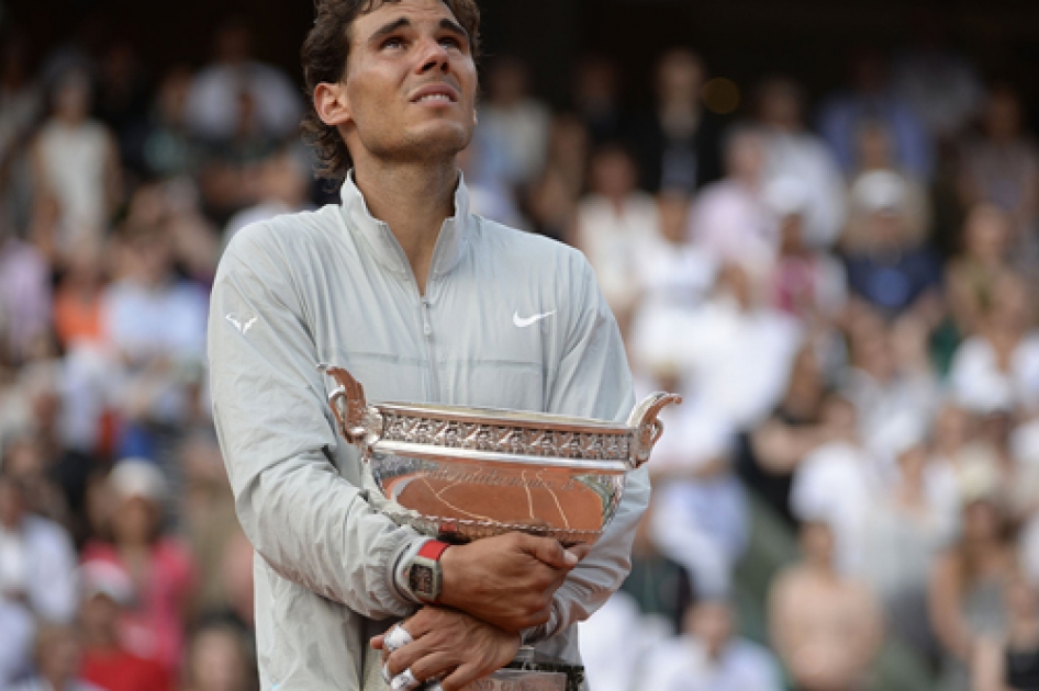 Rafael Nadal hace historia al conquistar su noveno ttulo de Roland Garros ante Novak Djokovic