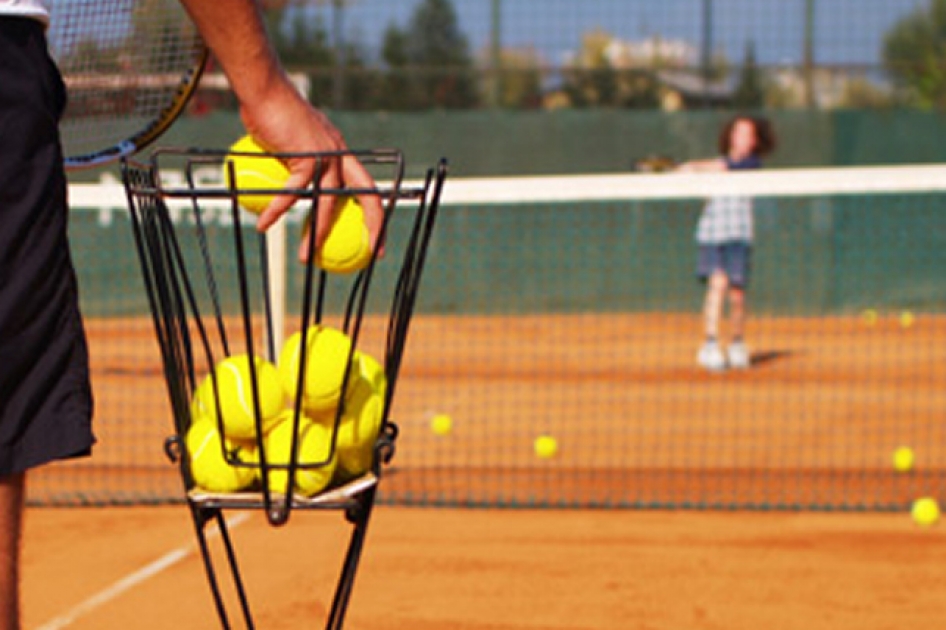 Encuesta del Área de Docencia e Investigación de la RFET para conocer el contexto actual del tenis español