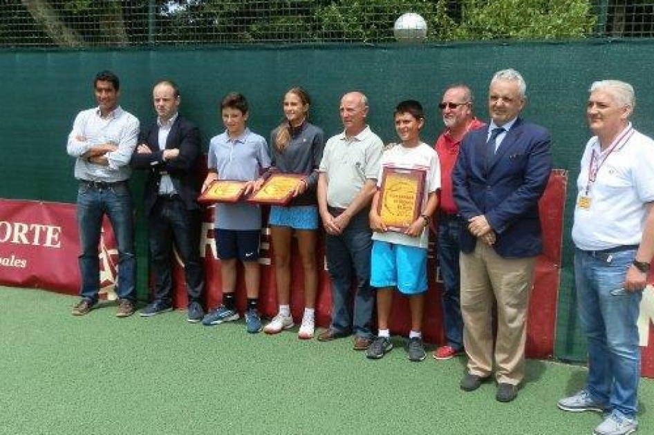 Pablo Llamas y Marta Custic se proclaman Campeones de Espaa Alevines en Ferrol 