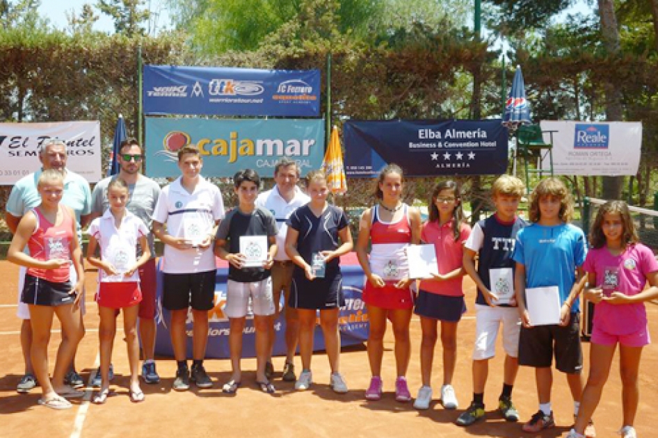 Ganadores de la séptima prueba del circuito juvenil TTK Warriors Tour en Almería