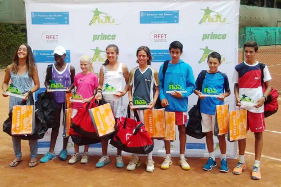 Victorias de Nil Girldez, Luca Cortez, ngel Guerrero y Dami Edibson en el ltimo Nike Junior Tour en Zaragoza