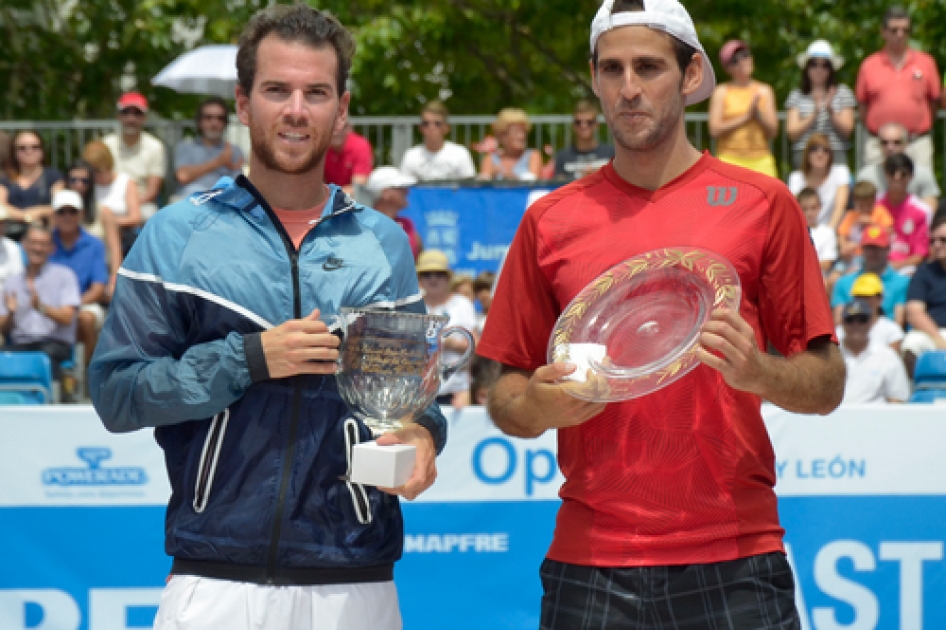 Adrin Menndez se ve superado por el francs Mannarino en la final del Challenger de Segovia