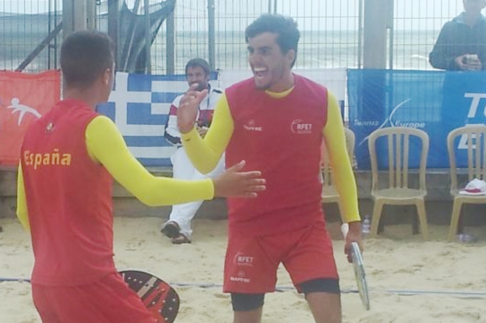 Antomi Ramos y Saulo Tejada se quedan a las puertas de la final del Campeonato de Europa de Tenis Playa