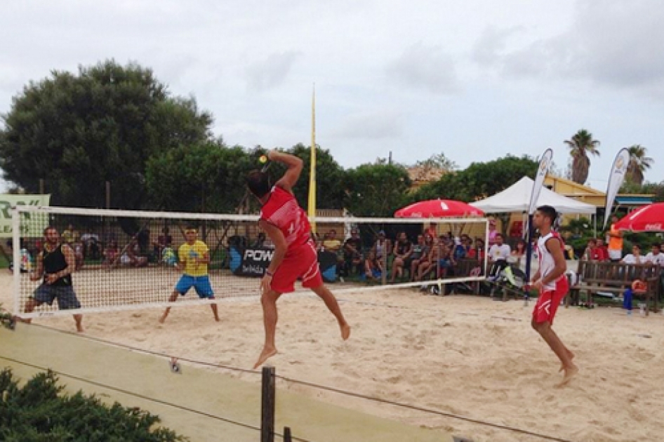 Antomi Ramos-Gerard Rodrguez y Rosa M Sitj-Pilar Escandell, Campeones de Espaa de Tenis Playa