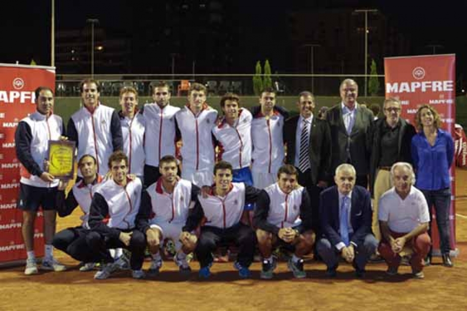 Victoria del RCT Barcelona-1899 en el Campeonato de Espaa Mapfre por equipos masculinos