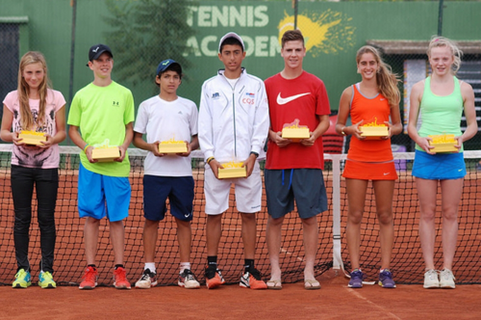 Victorias de Nicols lvarez y Carlota Molina en el infantil de Telde donde Diego Barreto es finalista alevn