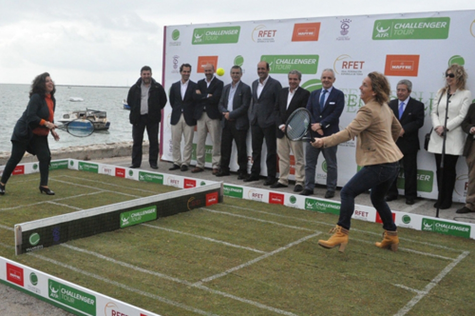 El Challenger organizado por la RFET se jugará sobre hierba natural en Puerto Real El Challenger organizado por la RFET se jugará sobre hierba natural en Puerto Real