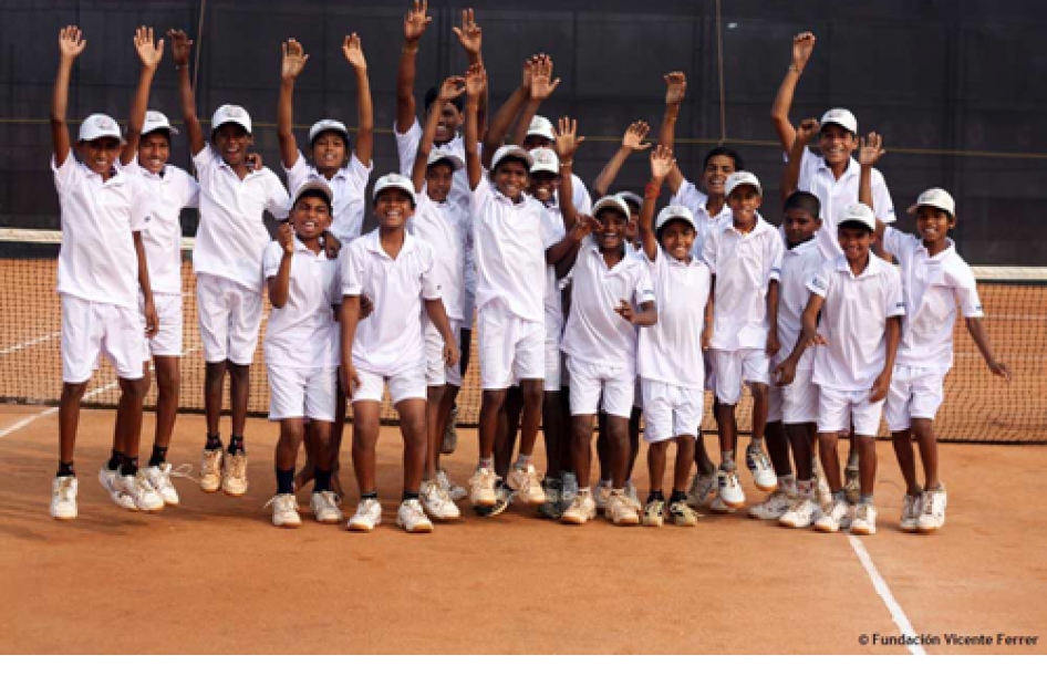La Fundación del Tenis Español busca técnicos para realizar un voluntariado en la Fundación Vicente Ferrer en India