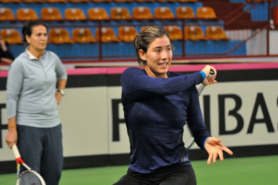 Garbiñe Muguruza ya se entrena con España Garbiñe Muguruza ya se entrena con España