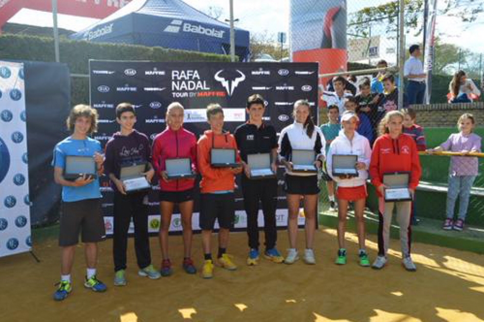 Jaime Caldés, Nerea Guerra, Alejandro Turriziani y Lucía Llinares ganan en Sevilla el segundo torneo Rafa Nadal Tour by Mapfre Jaime Caldés, Nerea Guerra, Alejandro Turriziani y Lucía Llinares ganan en Sevilla el segundo torneo Rafa Nadal Tour by Mapfre