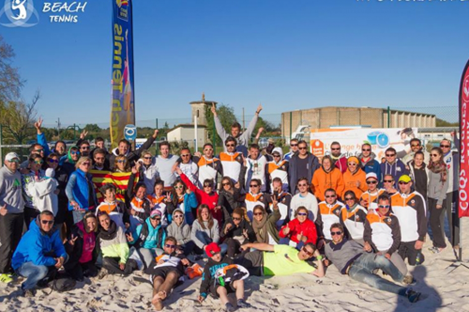Triunfos de Martínez-Magriñá y González-Martí en el internacional de tenis playa de Grandignan Triunfos de Martínez-Magriñá y González-Martí en el internacional de tenis playa de Grandignan