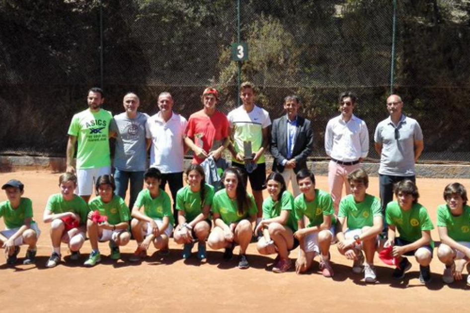 Albert Alcaraz cae en la final del Futures de Valldoreix ante el estadounidense Tommy Paul Albert Alcaraz cae en la final del Futures de Valldoreix ante el estadounidense Tommy Paul