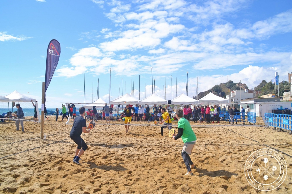 Cuarta edicin del torneo nacional Open Beach Tennis Montgat en Barcelona