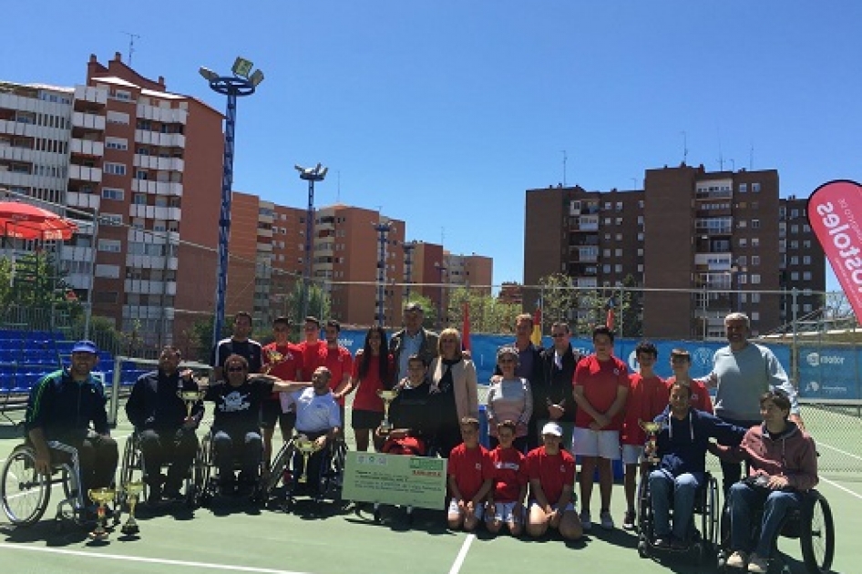 Roberto Chamizo se lleva el abierto nacional de Móstoles ante Álvaro Illobre Roberto Chamizo se lleva el abierto nacional de Móstoles ante Álvaro Illobre