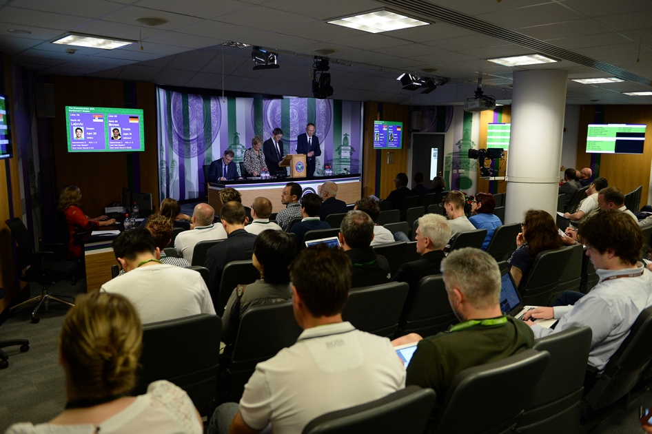 El torneo de Wimbledon arrancará este lunes con 14 tenistas españoles El torneo de Wimbledon arrancará este lunes con 14 tenistas españoles