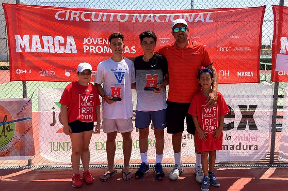 Enrique Luque y Aino Alkio ganan el “Marca Jóvenes Promesas” de Badajoz Enrique Luque y Aino Alkio ganan el “Marca Jóvenes Promesas” de Badajoz