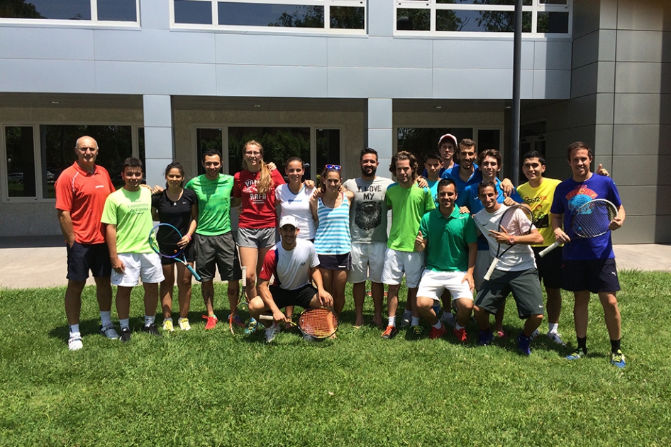 Nueva edición del Curso de Monitor Nacional de Tenis (Nivel 1) en las instalaciones del Área de Docencia en Madrid Nueva edición del Curso de Monitor Nacional de Tenis (Nivel 1) en las instalaciones del Área de Docencia en Madrid