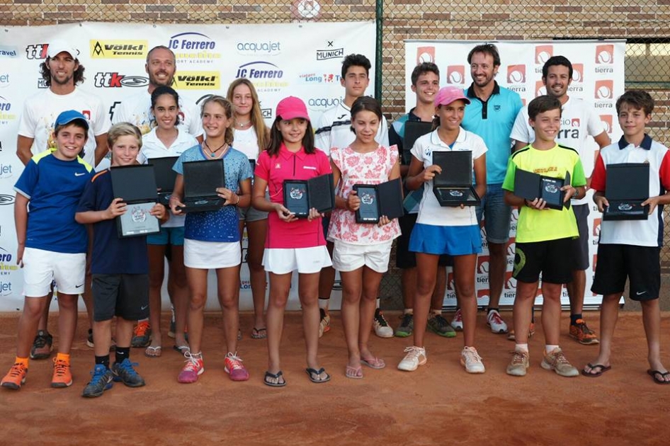 Penúltima etapa del circuito juvenil TTK Warriors Tour en Segovia Penúltima etapa del circuito juvenil TTK Warriors Tour en Segovia